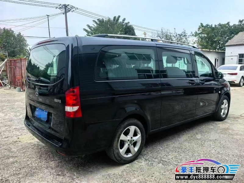 21年奔驰威霆轿车抵押车出售