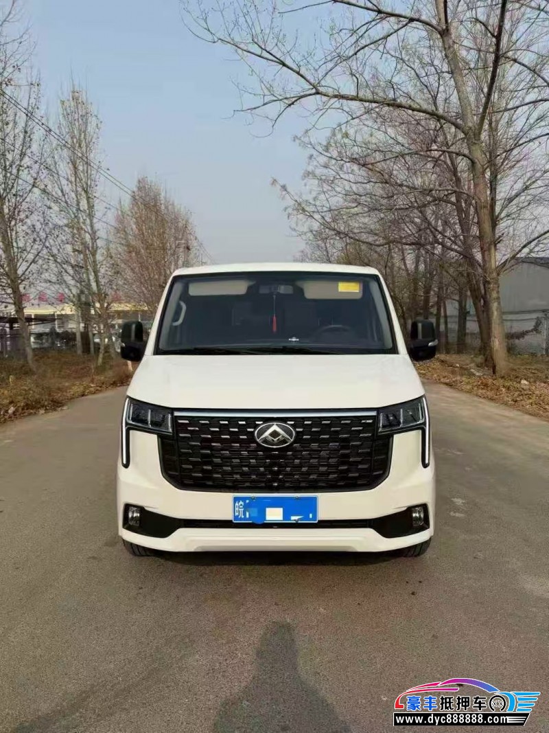 25年上汽大通V80轿车抵押车出售