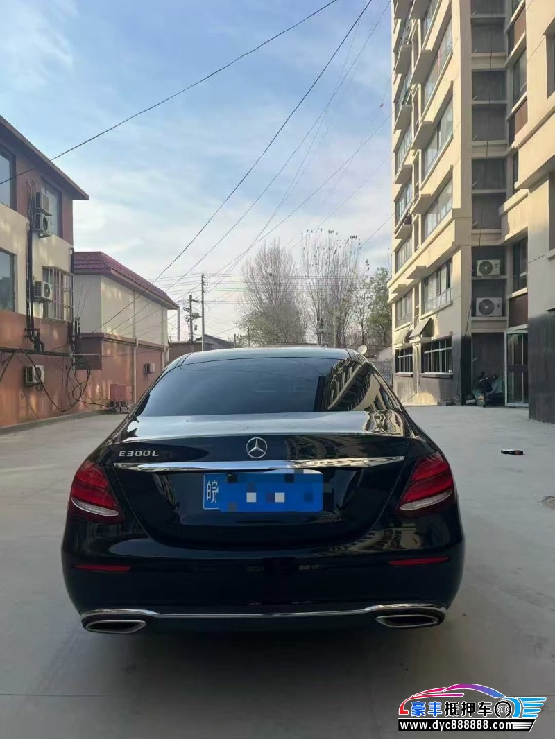 18年奔驰E轿车抵押车出售