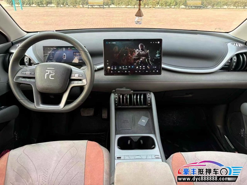 25年比亚迪元轿车抵押车出售