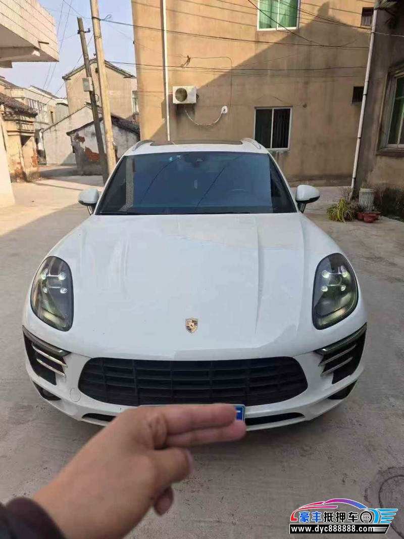 17年保时捷Macan迈凯轿车抵押车出售