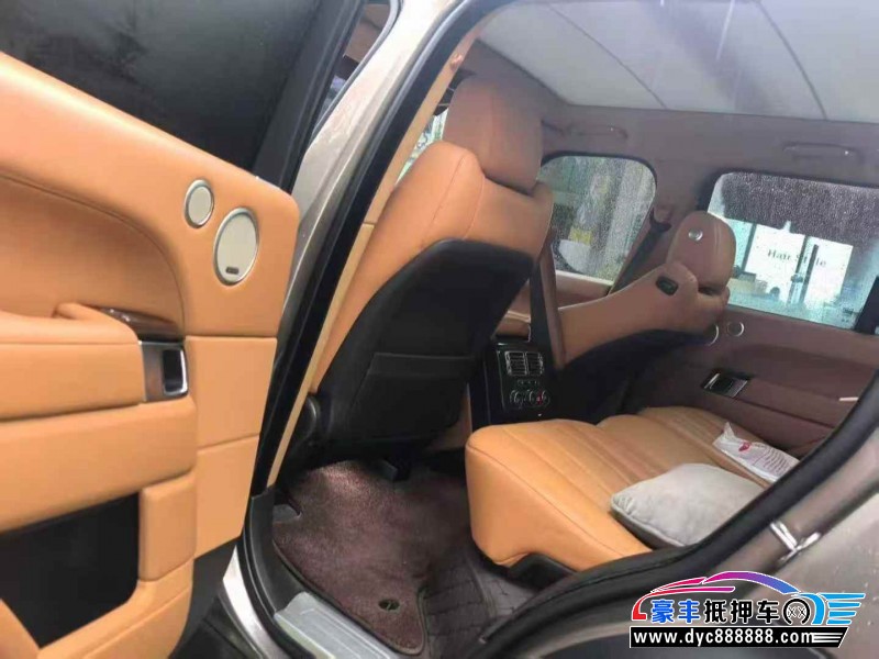 16年路虎揽胜行政轿车抵押车出售