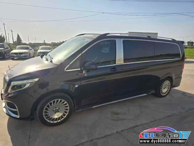 21年奔驰威霆轿车抵押车出售