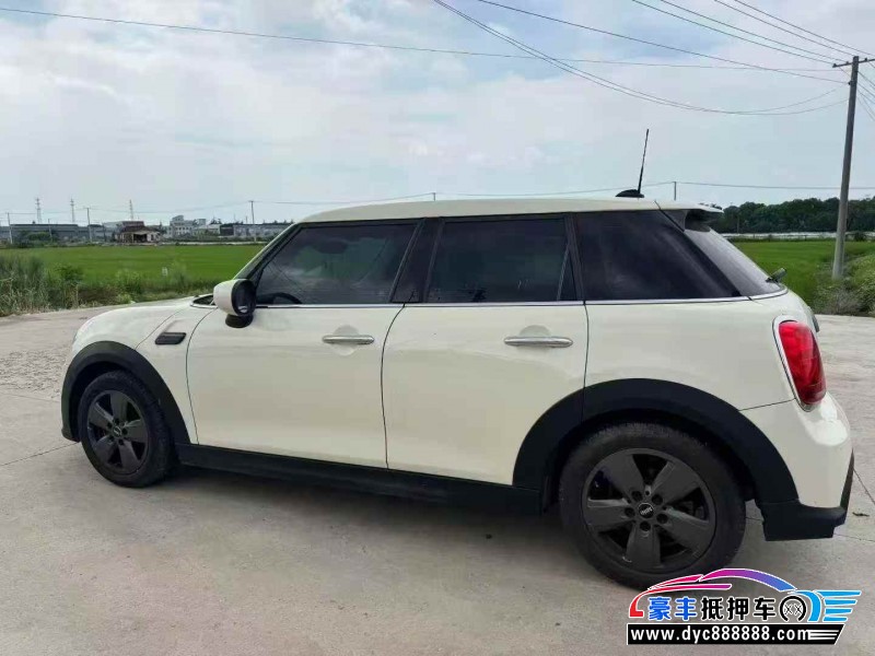 22年宝马MINI轿车抵押车出售