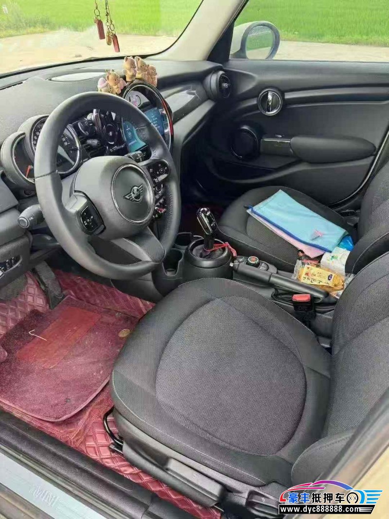 22年宝马MINI轿车抵押车出售