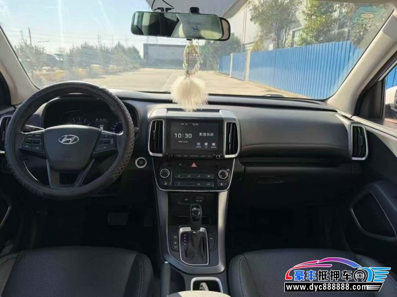 20年现代ix35轿车抵押车出售