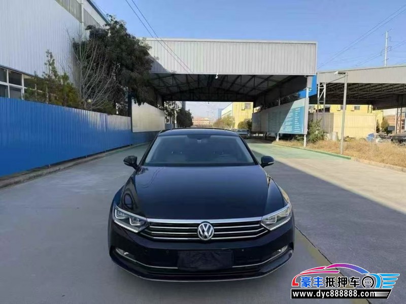 18年大众迈腾轿车抵押车出售