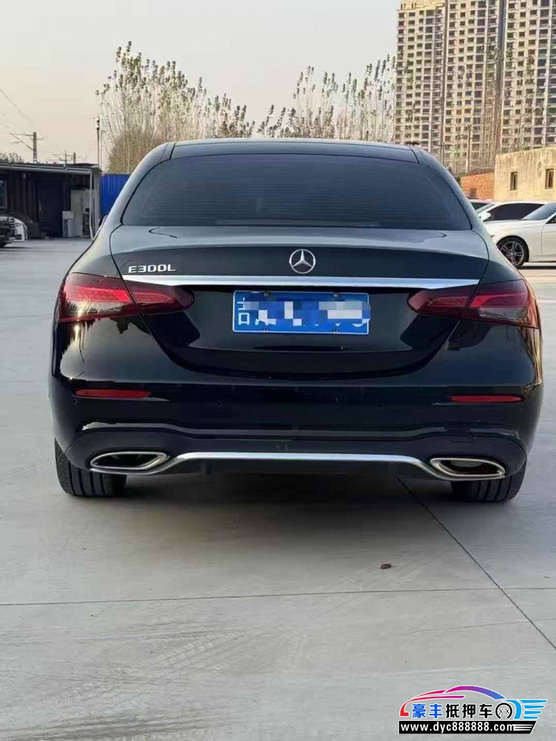 23年奔驰E轿车抵押车出售