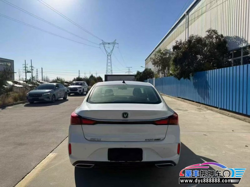 21年长安逸动轿车抵押车出售