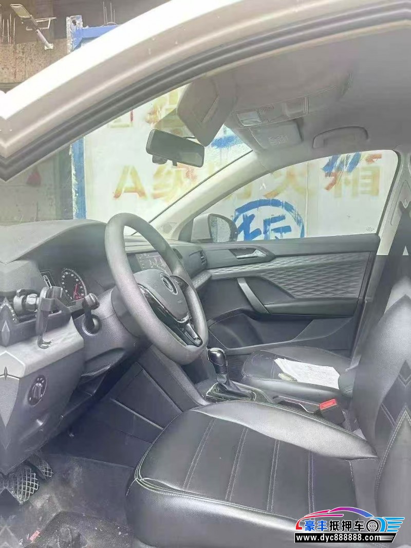 22年大众途岳轿车抵押车出售