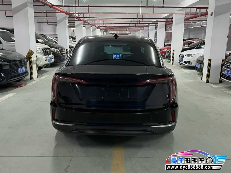 22年红旗EQM5轿车抵押车出售