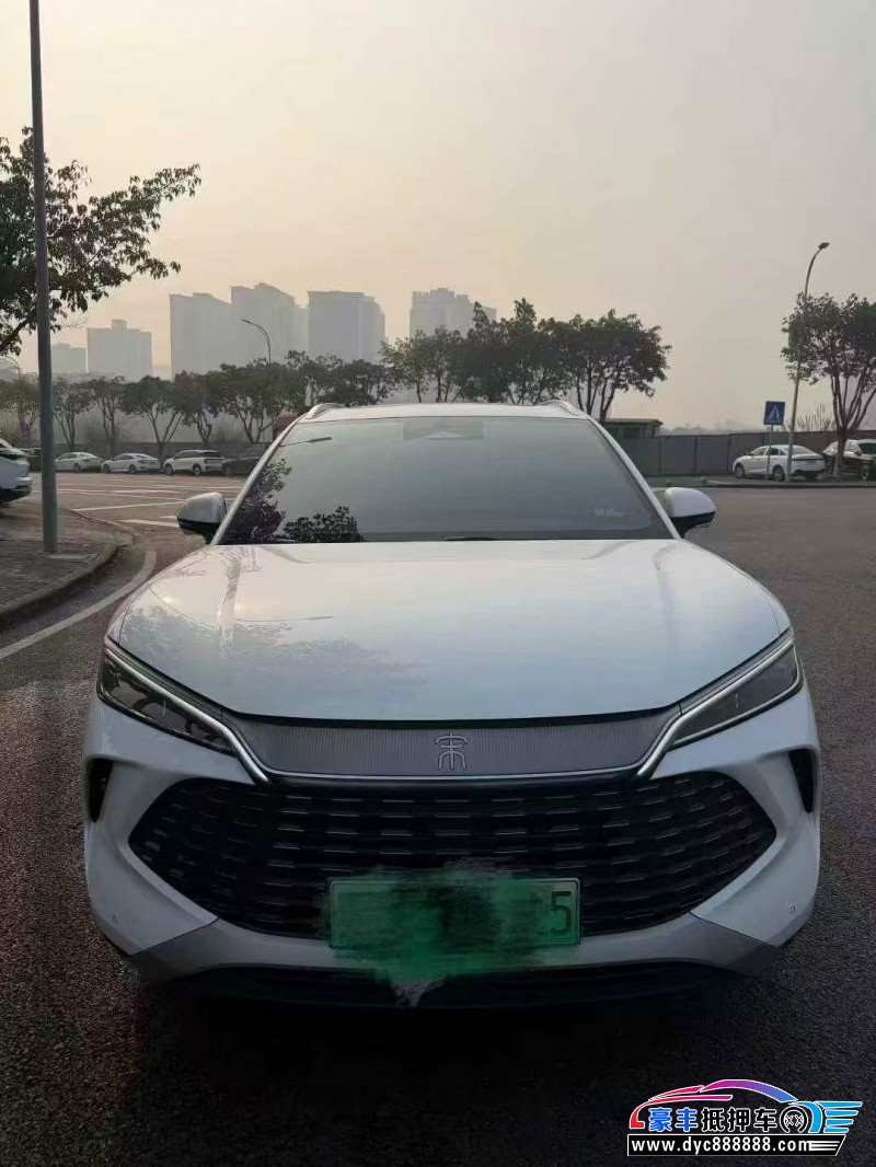 25年比亚迪宋轿车抵押车出售