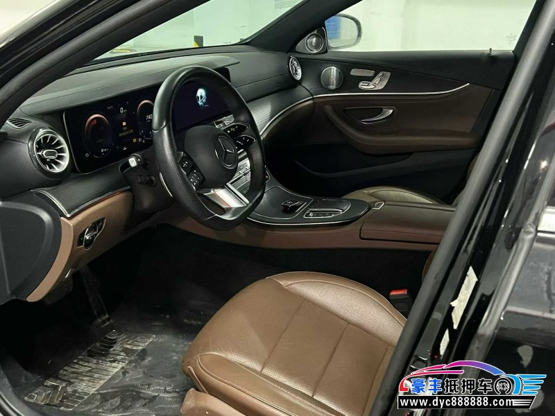 21年奔驰E轿车抵押车出售