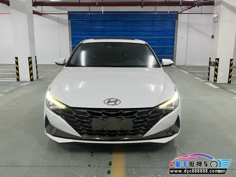 21年现代伊兰特轿车抵押车出售