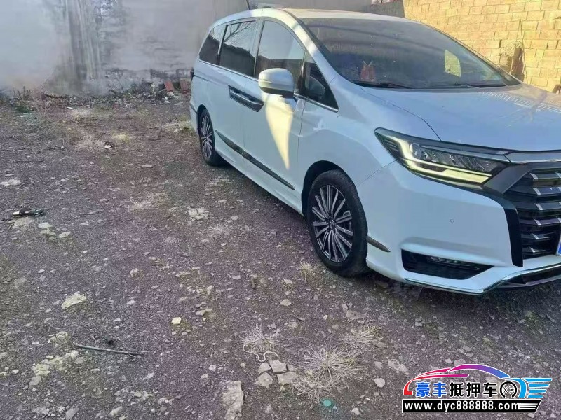 24年本田艾力绅轿车抵押车出售