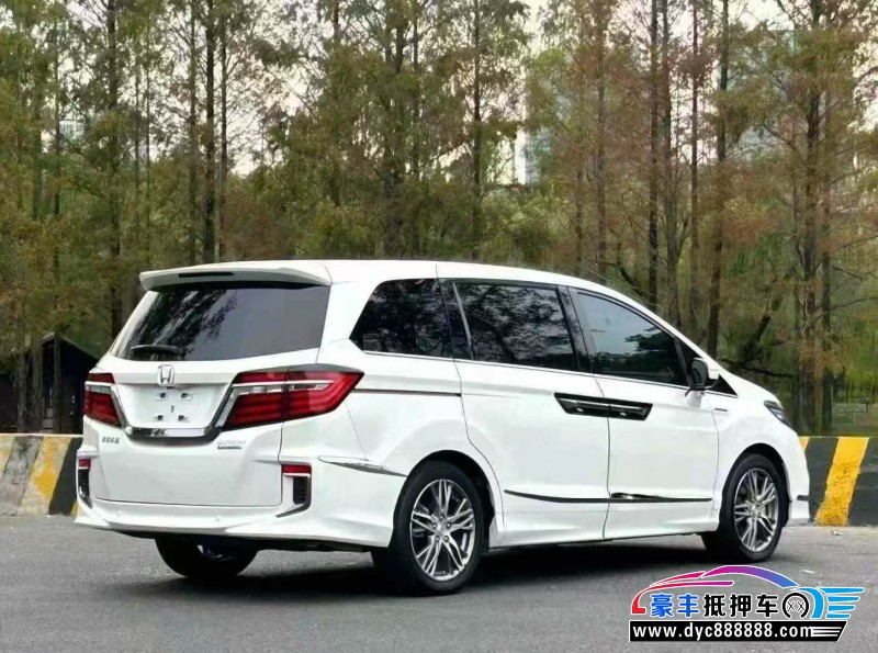 21年本田艾力绅轿车抵押车出售