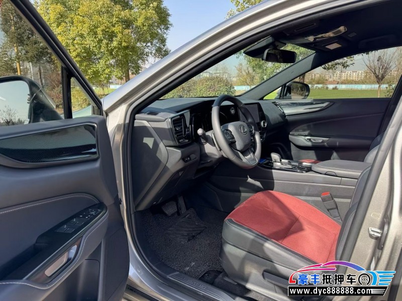 23年雷克萨斯NX轿车抵押车出售