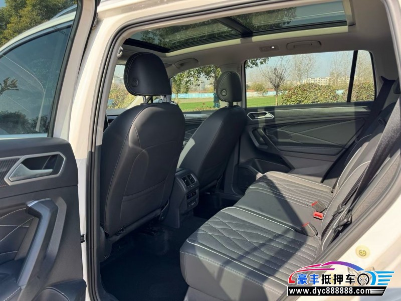 22年大众途观轿车抵押车出售