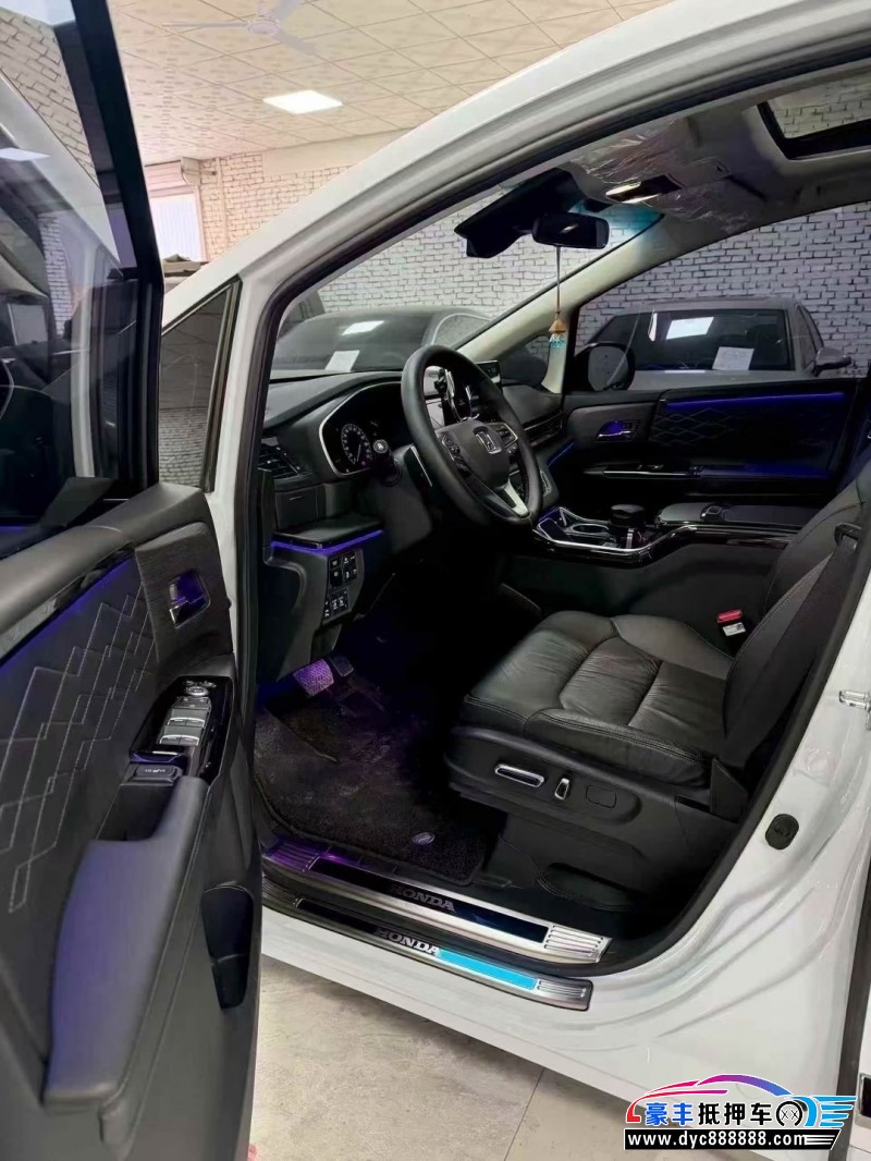 24年本田艾力绅轿车抵押车出售