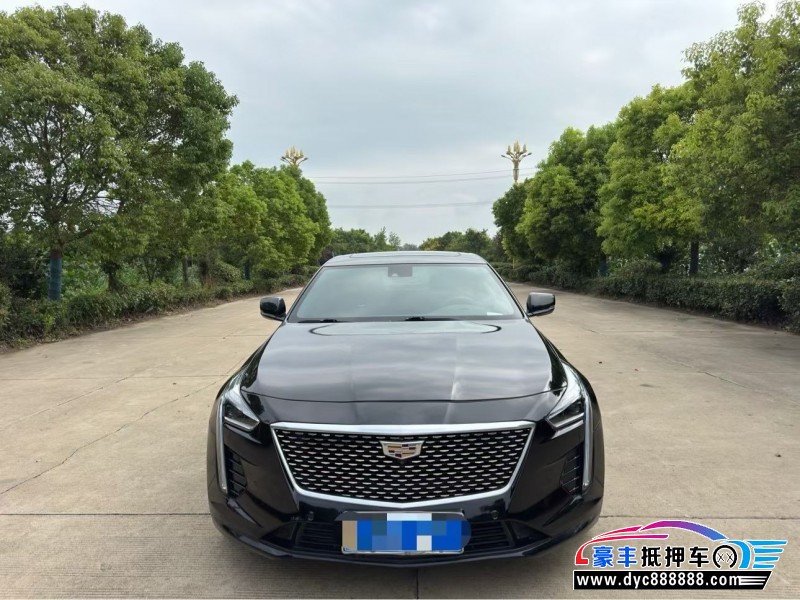 抵押车出售21年凯迪拉克CT6轿车