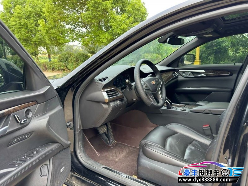 21年凯迪拉克CT6轿车抵押车出售