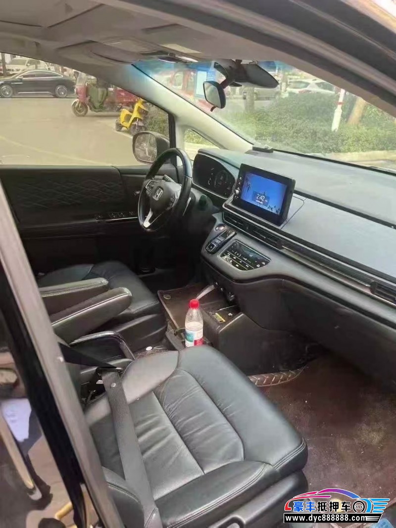 23年本田艾力绅轿车抵押车出售