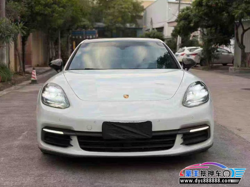 抵押车出售19年保时捷帕纳梅拉轿车