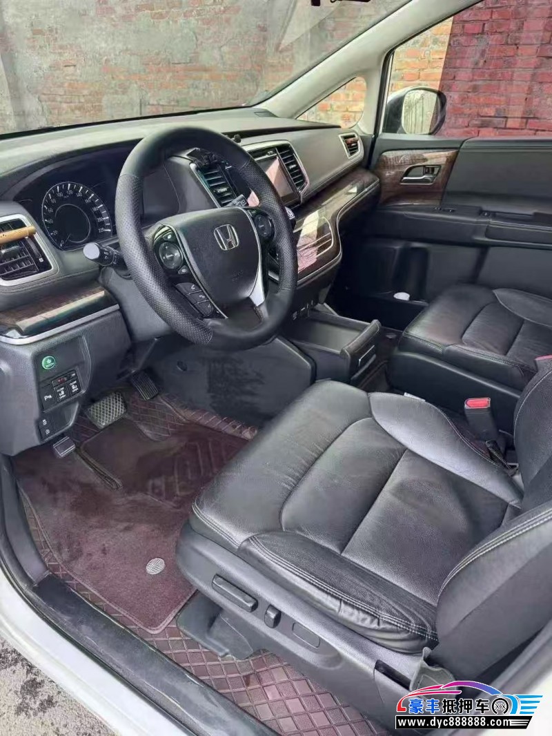 17年本田奥德赛轿车抵押车出售