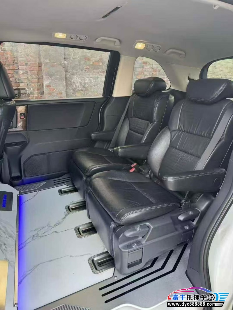 17年本田奥德赛轿车抵押车出售