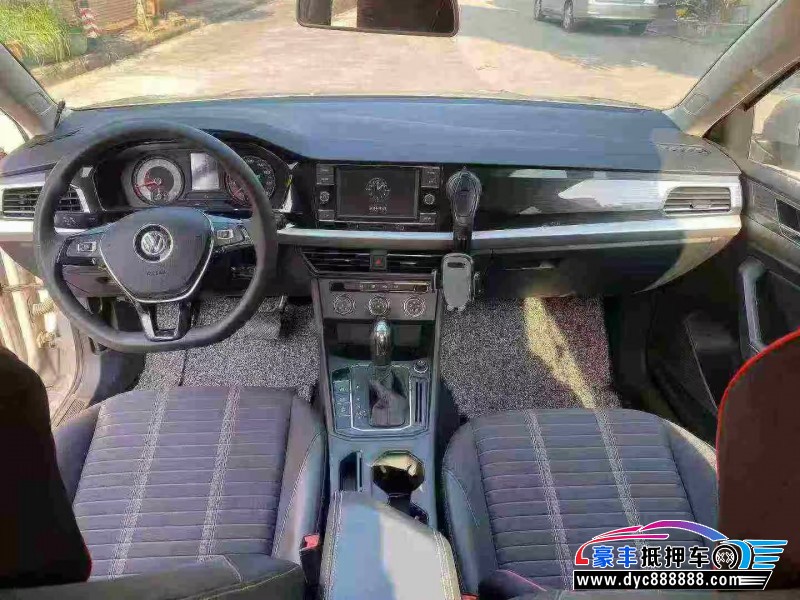 20年大众朗逸轿车抵押车出售