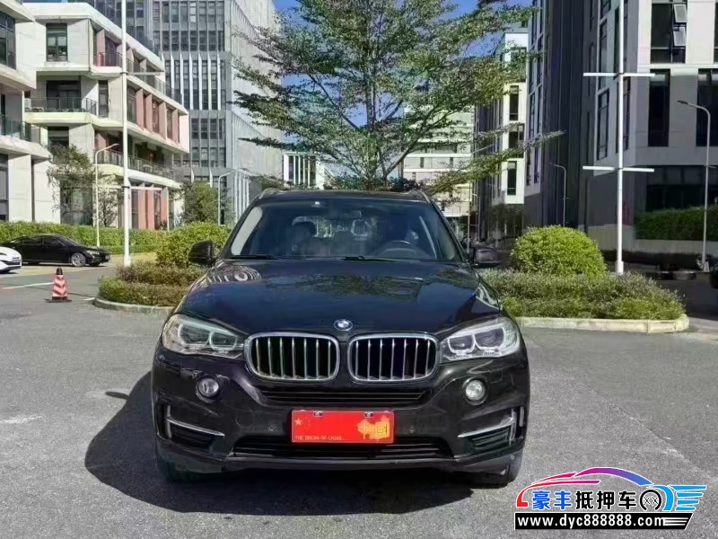 19年宝马X5轿车抵押车出售