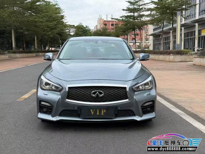 15年英菲尼迪Q50轿车