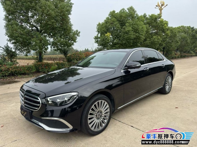22年奔驰E轿车抵押车出售