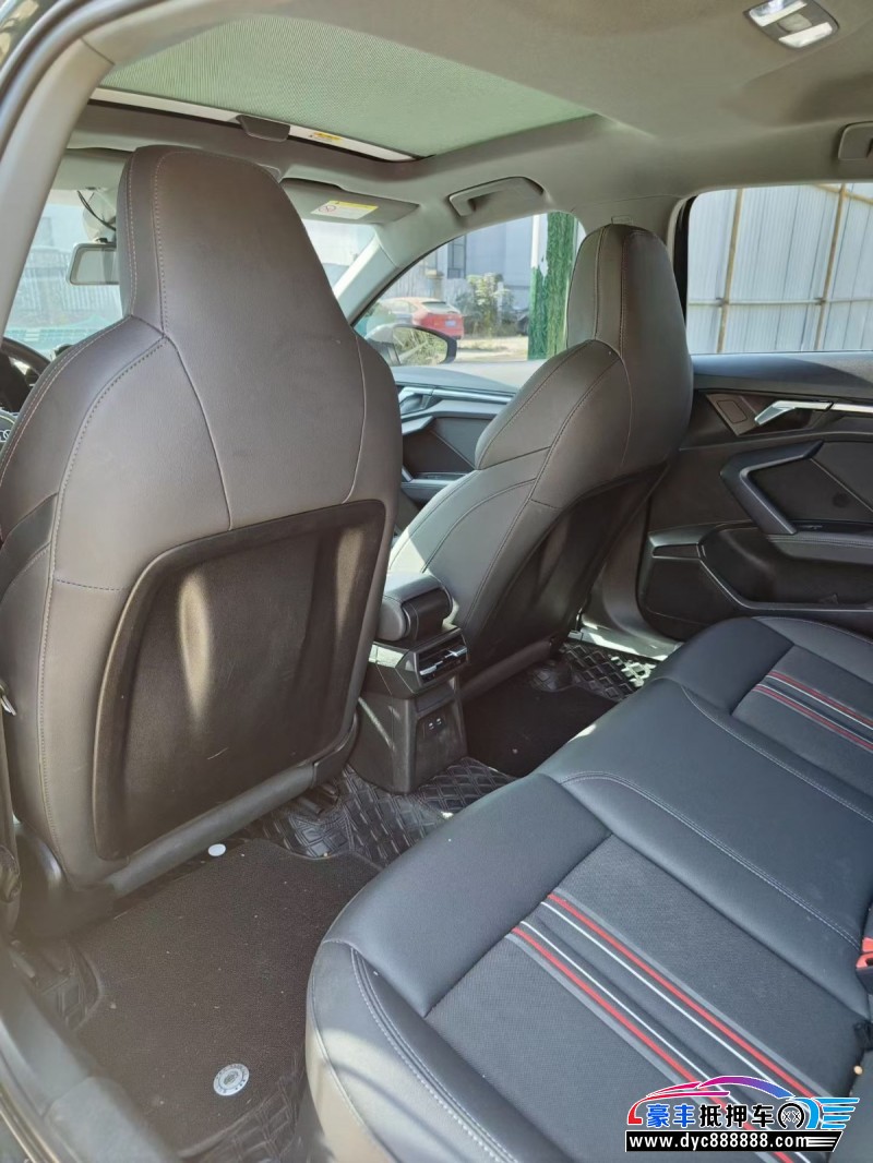 23年奥迪A3轿车抵押车出售