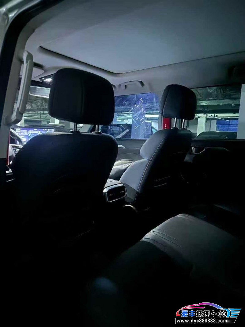 23年捷途旅行者轿车抵押车出售