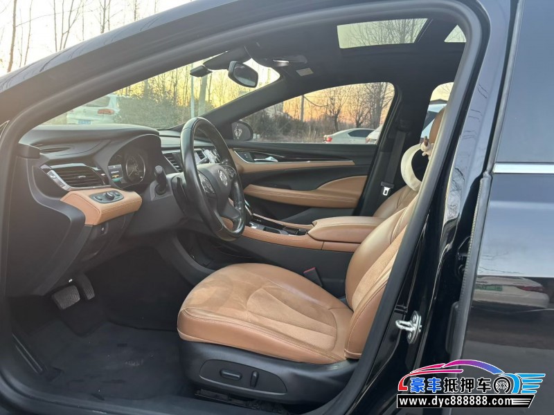 19年别克君越轿车抵押车出售