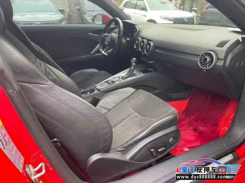 16年奥迪TT轿车抵押车出售