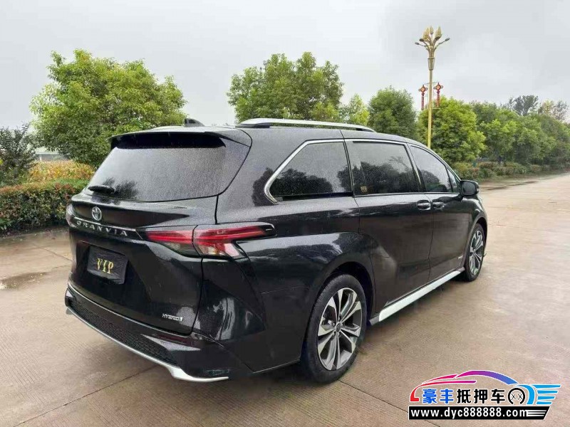 23年丰田格瑞维亚轿车抵押车出售