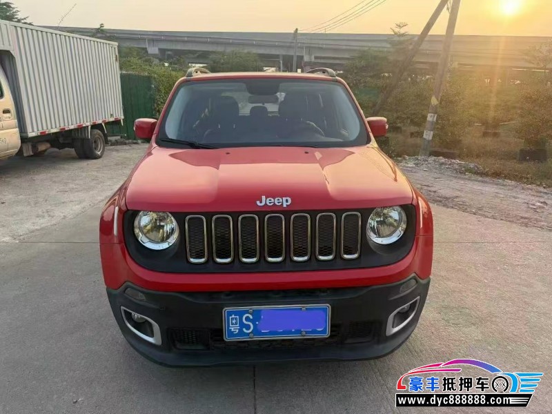 18年Jeep自由侠轿车