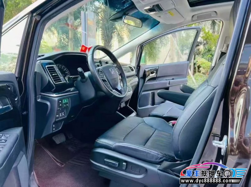 21年本田艾力绅轿车抵押车出售