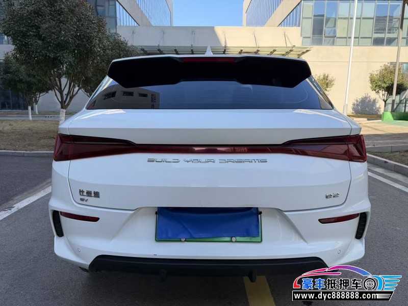 21年比亚迪E3轿车抵押车出售