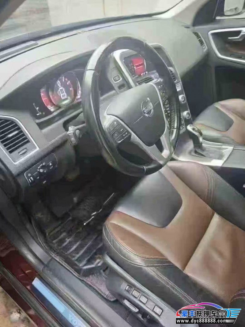 15年沃尔沃XC60SUV抵押车出售