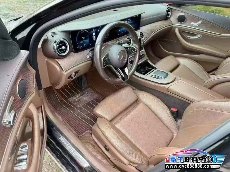 20年奔驰E轿车抵押车出售