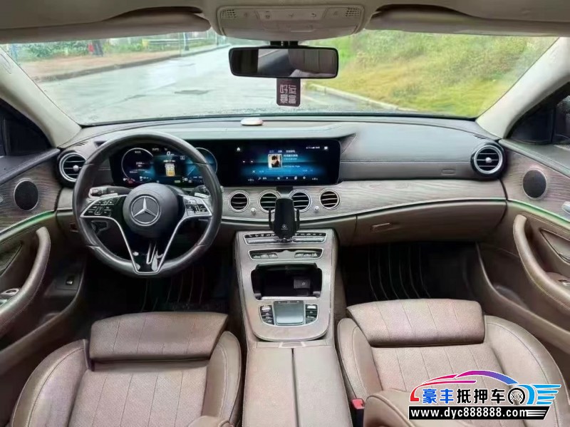 20年奔驰E轿车抵押车出售