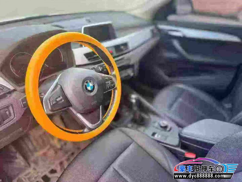 18年宝马X1SUV抵押车出售