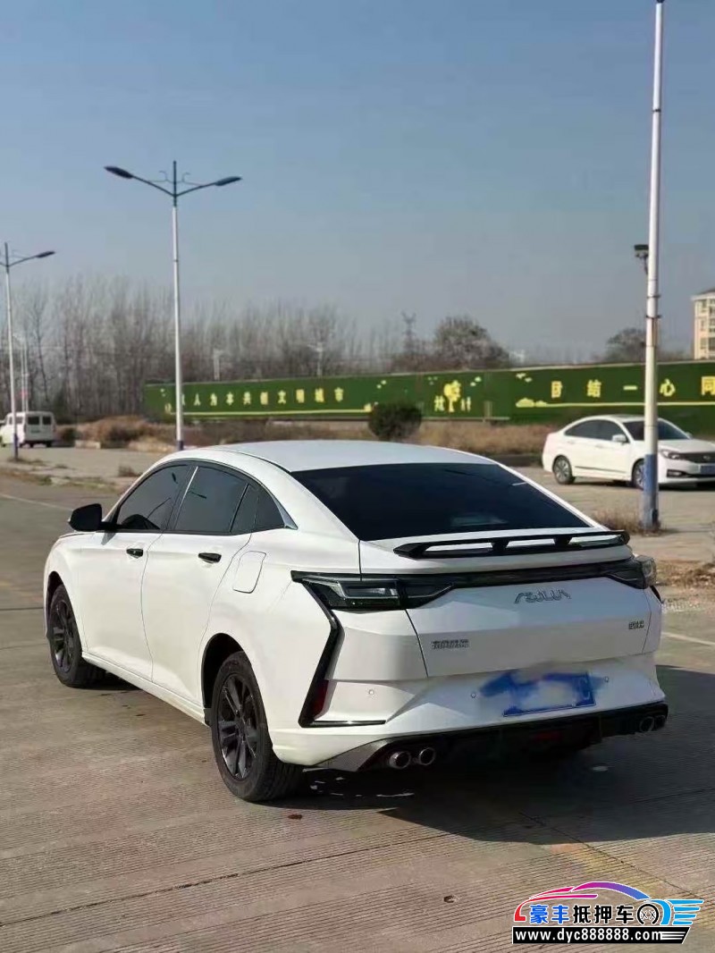 22年东风风神奕炫轿车抵押车出售