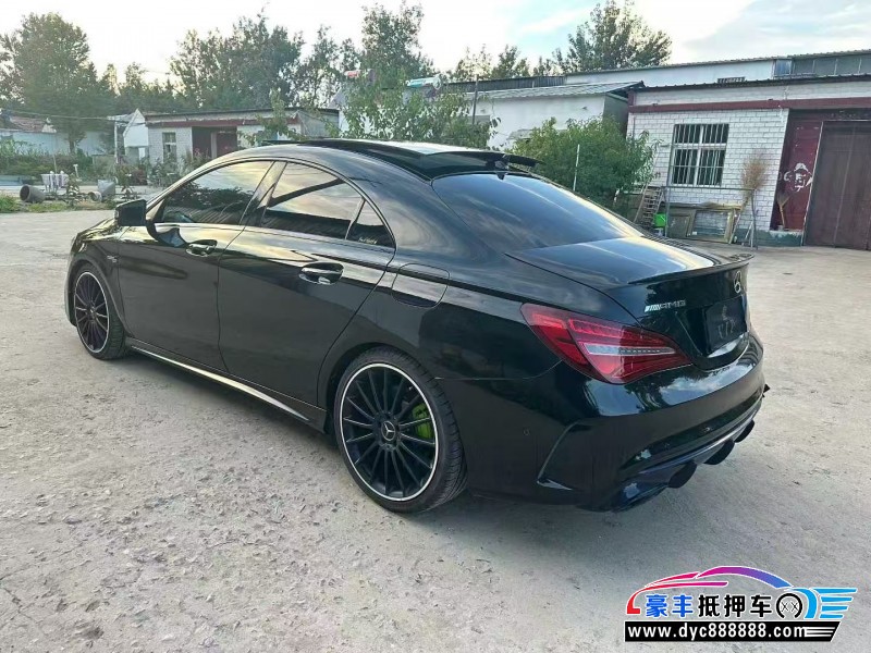 17年奔驰CLA级AMG轿车抵押车出售