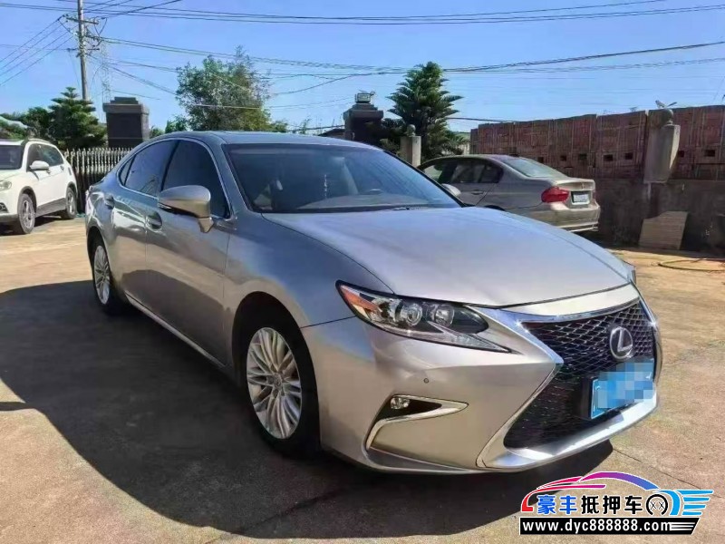 17年雷克萨斯ES轿车抵押车出售