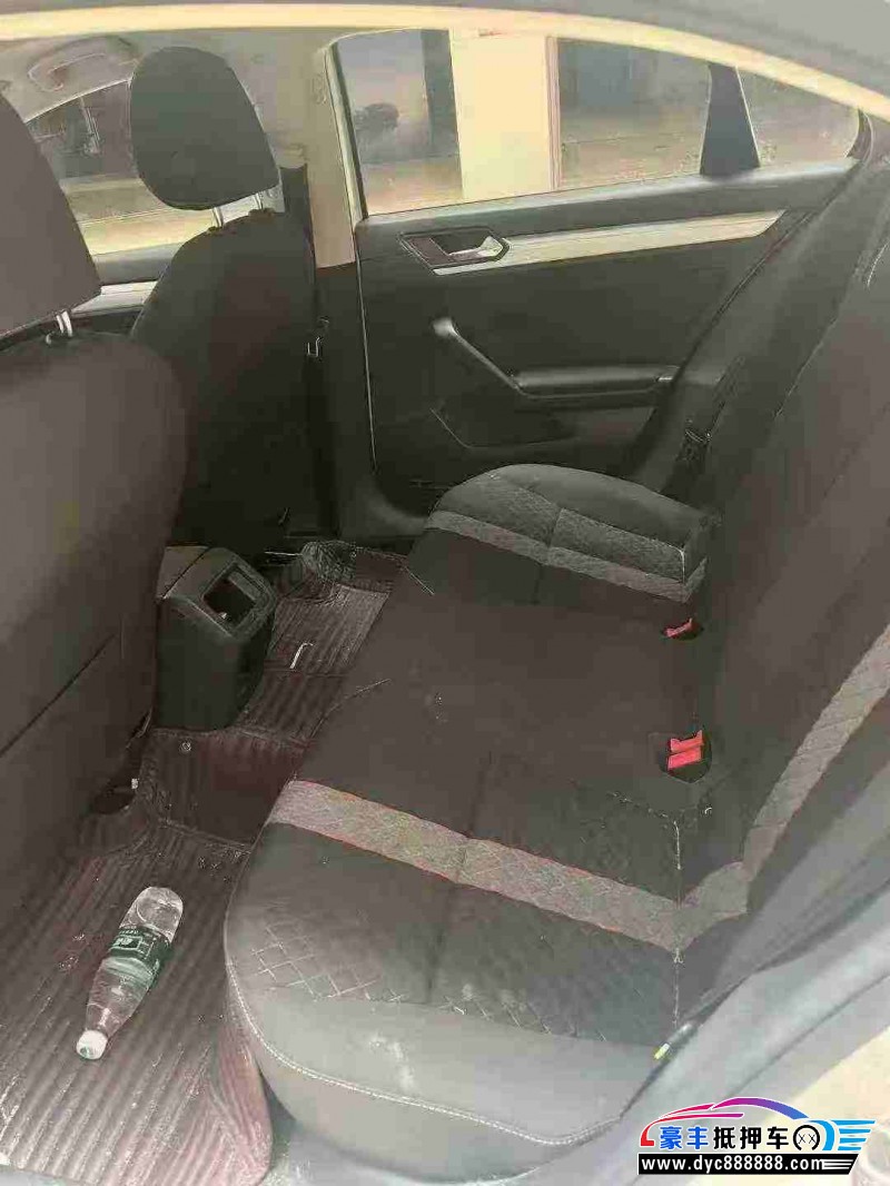 21年大众凌渡轿车抵押车出售