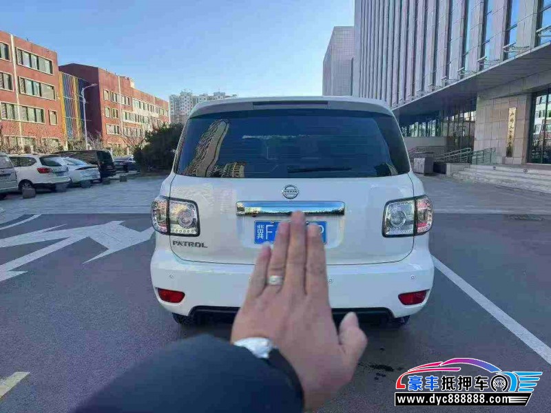 18年日产途乐轿车抵押车出售